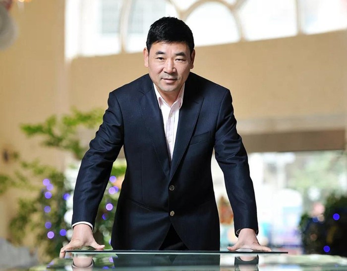 【脱贫攻坚·OG视讯在行动】海岳尚可倾 口诺终不移 ——杭州OG视讯集团、贵州天都房地产公司董事长胡晨风扶贫纪实